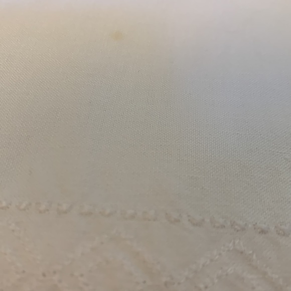 Larry Levine white linen cropped slacks. - Picture 6 of 6